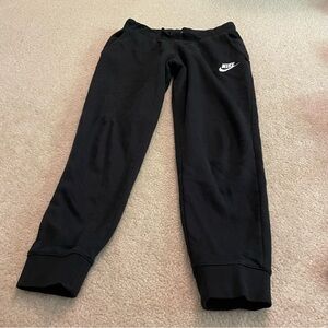 Nike - Small Women Sweatpants in Black